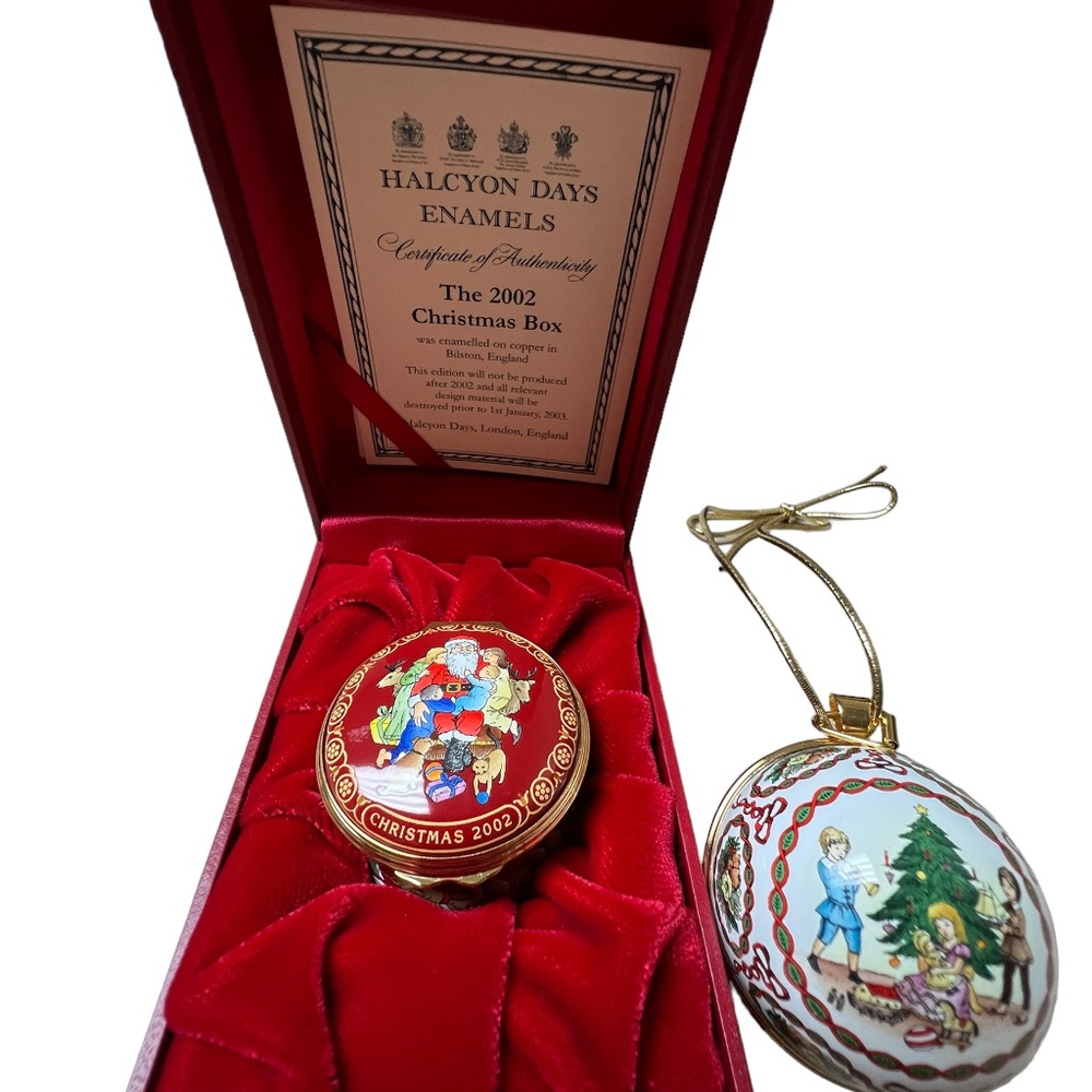 Halcyon Days Enamels 2002 Christmas Box and bonus ornament